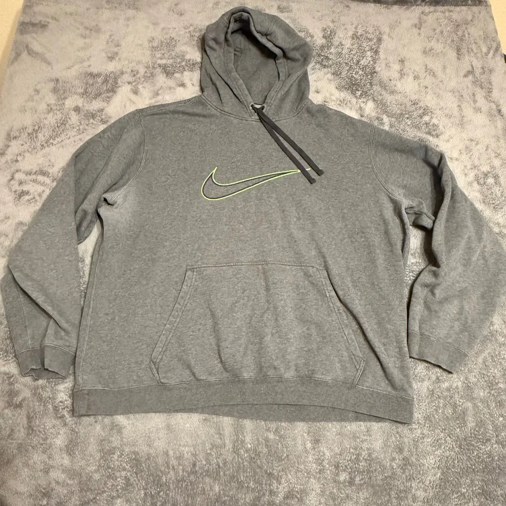 Nike Men's Gray Pullover Hoodie Neon Green Swoosh Logo Embroidered‎ Size XL